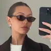 Óculos de Sol Oval Pequenos da Moda para Mulheres, Estilo Americano Gatinho Retro Ultraleve, Estilo Doce e Descolado, Sensação de Alta Qualidade
