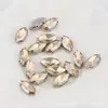 Venta al por mayor del fabricante Diamante de Garra Marquise Vidrio Cosido a Mano Diamante Agarrar Diamante DIY Accesorios de Boda Ropa Cuello Accesorios Decorativos
