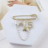 Broche de moda coreana Dongdaemun, broche estilo barroco com franja de strass vintage, flor de pérola, corrente de 5 caracteres
