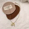 Collar con un Diseño Único y Sofisticado, Versátil y Elegante, Presentando una Cadena de Clavícula Cuadrada de Moda