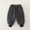 Pantalones para Niños 2025 Nuevo Invierno Cálidos Cómodos a Cuadros Acolchados Estilosos Pantalones de Invierno de Moda para Niños
