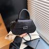 Fábrica de Origem de Exportação Transfronteiriça Moda Retrô Bolsa Quadrada Pequena Casual Tecida Feminina Outono 2025 Nova Bolsa Transversal Tendência