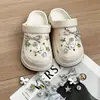 Zuecos de Estilo Nuevo Hebilla Decorativa DIY con un Toque de Moda y Alta Gama, Lazo Simple 3D y Estrella de Cinco Puntas Hebilla Decorativa para Zapatos