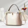 Bolso de Mano de Charol con Patrón de Cocodrilo 2025 Nueva Moda Bolso Cubo para Mujeres de Mediana Edad Bolso de Hombro Cruzado Color Degradado Mamá