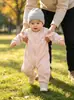 Macacão de bebê estilo coreano com forro de fleece para primavera e outono, roupas para escalar, para sair, moderno e estilo ocidental, roupas de Harbin para recém-nascidos, roupas espessas