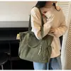 Bolsa de Ombro Casual Outono e Inverno para Mulheres, Bolsa Tote de Veludo Cotele de Grande Capacidade, Versátil para Estudantes, Aula e Deslocamento