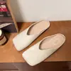 Novedad Primavera 2026 Estilo Europeo Piel Suave Tacón Bajo Punta Plana Mocasines Cuadrados Casuales para Exteriores Medio Zueco Mocasines de Moda