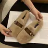 Outono Inverno 2026 Nova Celebridade da Internet Roupa Externa Quente Sapatos de Feijão Sapatos Peludos Sapatos de Algodão com Veludo Plus Size Femininos Slip-ons Sapatos Femininos