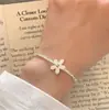 Pulseira Versátil de Prata de Lei S925 com Zircônia Cintilante em Bola Joia Elegante de Nicho Pulseira Simples com Pequeno Diamante Acessórios de Moda