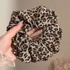 Goma para el pelo de oso para coleta baja de otoño e invierno, estilo simple y casual, cuerda para el pelo para atar el cabello, goma para el pelo de lazo de alta gama