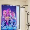 Cortina de Ducha con Patrón de Collage Estilo Tech de Grupo Femenino Exclusivo Transfronterizo Huntrx, Tela para Baño, Sin Taladro con 12 Ganchos