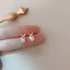 Nuevos Pendientes de Botón Estilo Coreano para Mujer Pendientes de Perla de Imitación con Diseño de Cruz Pendientes del Mismo Estilo que los Celebridades de Internet Joyería Lineal Versátil de Moda
