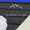 [Novidades Contínuas] Pulseira Cruzada Nova de Alta Qualidade Réplica Lv Letra V com Etiquetas, Artesanato de Ponta Atacado