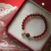 Pulsera de loto de ágata roja cinabrio de aterrizaje exitoso regalo para novias natural artístico retro femenino colorfast pulsera roja