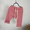 2022 nuevo Corea del Sur bebé pantalones grandes pp hombres y mujeres bebé primavera y otoño simple cómodo hilo leggings elásticos