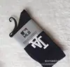 Nuevos calcetines estilo coreano para hombre y mujer bordados con letra NY calcetines deportivos LA calcetines casuales de caña alta a rayas de moda venta al por mayor