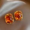Pendientes geométricos vintage de resina marrón con pasador de plata bañada en oro real pendientes de temperamento nicho pendientes Maillard para mujer