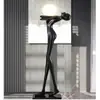 Escultura Humanoide Sosteniendo una Bola, Lámpara de Pie, Adorno de Astronauta, Fibra de Vidrio Hecha a Medida, Sala de Exposiciones de Hotel, Personalización de Lámpara Decorativa de Hotel
