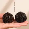 Sândalo Roxo Esculpido Noz Bola de Fitness Bola de Saúde Peça com Alça para Homens e Mulheres Brincarem com Handebol de Mogno