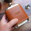 Olla de vino personalizada de cuero estilo antiguo, funda de cuero, botella de vino de acero inoxidable, bolsa para vino, cubierta protectora, botella de whisky, cubierta de PU