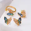 Conjunto de Três Peças: Anel, Brincos e Pingente de Pérola, Suporte Vazado Borboleta Retro Microcravejado, Design Colorido de Abalone, Luxo Acessível DIY