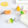 Simulação de frutas e vegetais morango pimenta amora lichia cebola chaveiro fones de ouvido pequenos e frescos pingente acessórios de bolsa