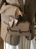 Bolso Cuadrado Pequeño de Moda Casual para Llevar en la Mano 2025 Nuevo Bolso de Hombro Estilo Moderno que Combina con Todo Bolso Mensajero Coreano de Alta Gama