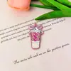 Venta Caliente Transfronteriza Día de San Valentín Temática de Amor Acrílico Resina Una Cara Dibujos Animados Abeja Moño Cápsula Accesorios