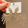 Pendientes de Plata Aguja Lujo Accesible Diamante Geométrico Cuadrado Forma de C Retro Europeo y Americano Nicho Elegantes de Gama Alta Únicos para Mujeres