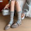 Sapatos Mary Jane de Couro de Alta Qualidade Azul Klein com Rebites, Cashmere, Primavera 2025, Bico Redondo, Planos para Mulheres