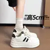 Populares Zapatillas Blancas de Suela Gruesa 2026 Nuevos Zapatos de Primavera y Otoño para Mujer Versátiles con Cordones Calzado Casual Ligero Plataforma que Aumenta la Altura
