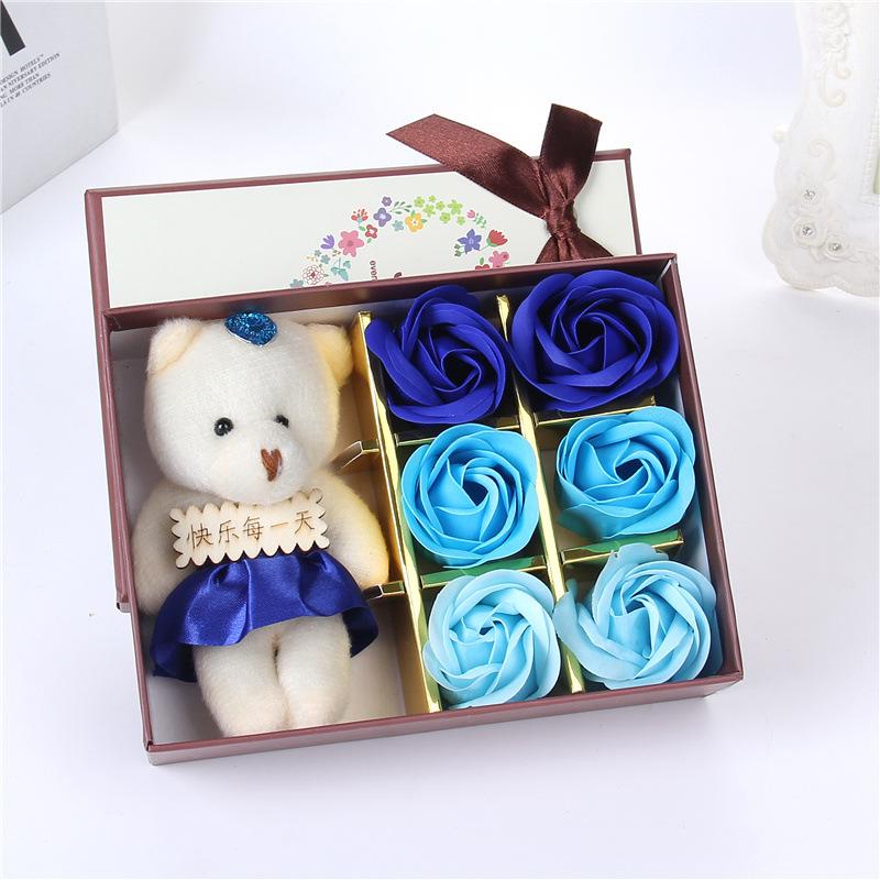 6朵蓝三彩加小熊