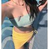 Traje de baño Bikini Sexy Strapless Vestido Wrap Set de Tres Piezas Pecho Pequeño Recogido Tres Puntos Estilo Vacaciones Chica Caliente Vestido para Aguas Termales