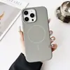 Adequado para Capa de Celular com Anel Magnético Fino para iPhone 16 Pro Max Apple 15 Pro com Furo Grande Capa Protetora de Silicone com Cobertura Total