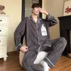 Pijama de imitación de algodón para hombre, conjunto de primavera y otoño de manga larga y pantalón largo, estampado de rayas verdes con bordado de dibujos animados, cárdigan con cuello de solapa, ropa de casa para hombre