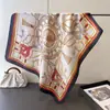 Pañuelo Cuadrado Shawl Estampado de Cadena Seda Sintética Versátil de Alta Gama Bufanda de Cuello Pañuelo para la Cabeza Pañuelo de Seda Bufanda para Mujeres