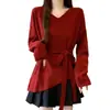 Suéter de punto holgado y casual con cuello halter en V y manga larga para mujer, nuevo suéter top de talla grande para principios de otoño que cubre el abdomen