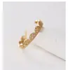 Venda Quente Transfronteiriça Retrô Francês Palácio Menina Elegante Renda Diamante Vazado Luxo Leve Versátil Anel Design de Nicho