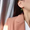 Aretes Clásicos de Jaspe Natural para Mujer Plata de Ley Combinan con Todo Aretes Verdes Cortos Flor Súper Inmortal Diseño Original Joyería