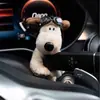 Acessórios de carro fofos no atacado: figura de cachorro de pelúcia para limpadores de para-brisa, itens de decoração interna de carro