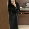 Casaco trench coat casual feminino de primavera e outono novo estilo simples, corte solto, com cinto, de Dongdaemun, Coreia.