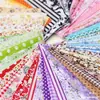 Pequeños retazos de tela floral de pasos rápidos patchwork retazos de tela de algodón diy retazos de tela cero tela pequeños retazos hechos a mano