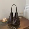 Bolsa Pequena Fresca Transfronteiriça 2026 Nova Moda Grande Capacidade Ombro Único Bolsa de Axila Casual para Trabalho e Deslocamento Bolsa Tote