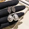 Padrões Antigos Refletem a Lua~Brincos de Flor Plissada com Pérolas, Elegantes e Estilosos, Luxo Leve, Brincos de Moda de Alta Qualidade para Mulheres