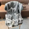 Novo Lenço de Zebra para Mulheres no Outono e Inverno, Xale de Escritório de Alta Qualidade, Versão Coreana, Versátil, Lenço Espessado e Quente