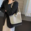 Bolsa Tote da Moda de Ombro Único, Bolsa de Mão Versátil Listrada, Bolsa de Ombro Preto e Branco, Bolsa de Compras Tricô Color-Blocking de Grande Capacidade