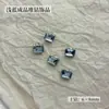 Arte de Unha Bola de Diamante com Diamantes Empilhados, Tendência Popular Online, Borboleta Azul Claro Gelo Brilhante Doce, Decorações de Unha Quadradas Grossas com Diamantes Empilhados