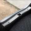 Adequado para 15-20 Mercedes-Benz Classe C W205 protetor de porta-malas embutido soleira da porta protetor traseiro do porta-malas