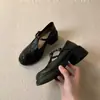 Sapatos Mary Jane retrô de couro macio com padrão de camélia e salto grosso, mocassins pretos femininos de sola grossa com bico redondo, adequados para o trabalho