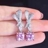 Brincos de laço com diamantes cor-de-rosa direto da fábrica para mulheres, luxuosos, de alta qualidade, imitação de cristal amarelo, brincos quadrados com diamantes completos